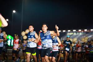 BIB: 897
                            <button type="button" onclick="openModal(22912682)" class="btn btn-primary btn-sm float-right btn-popup" data-toggle="modal" data-target=".modal-high-quality">
                        <i class="fas fa-shopping-cart"></i> Add to Cart
                    </button>
                                            <button type="button" onclick="isThisMe(22912682, true)" class="btn btn-success btn-sm float-right btn-popup btn-isme hidden" data-toggle="tooltip" data-placement="bottom" title="นี่คือรูปของคุณใช่ไหม คลิกที่นี่เพื่อเอาเข้าอัลบั้ม">
                        <i class="fas fa-plus"></i> Add to album
                    </button>
                    <button type="button" onclick="isThisMe(22912682, false)" class="btn btn-warning btn-sm float-right btn-popup btn-isnotme hidden">
                        <i class="fas fa-ban"></i> Remove from album
                    </button>